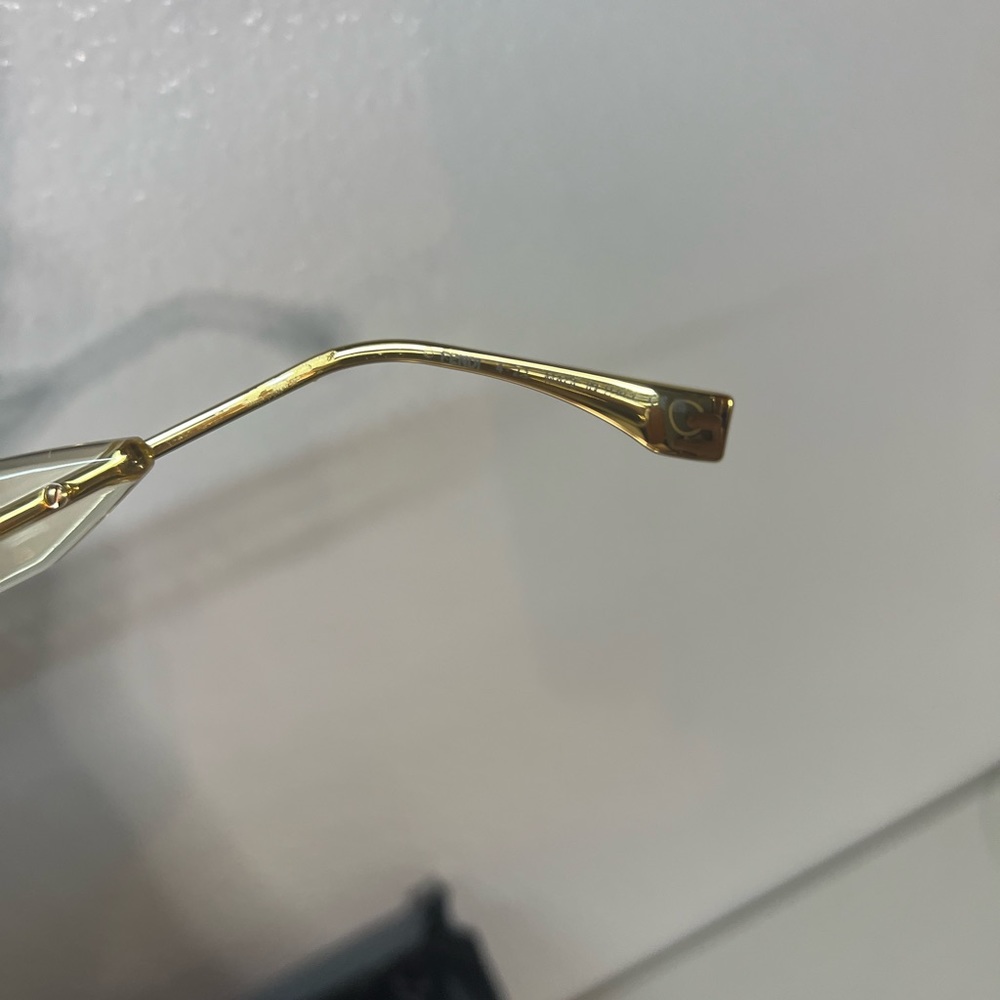 Fendi Sunglasses. NEW - Picture 3 of 8